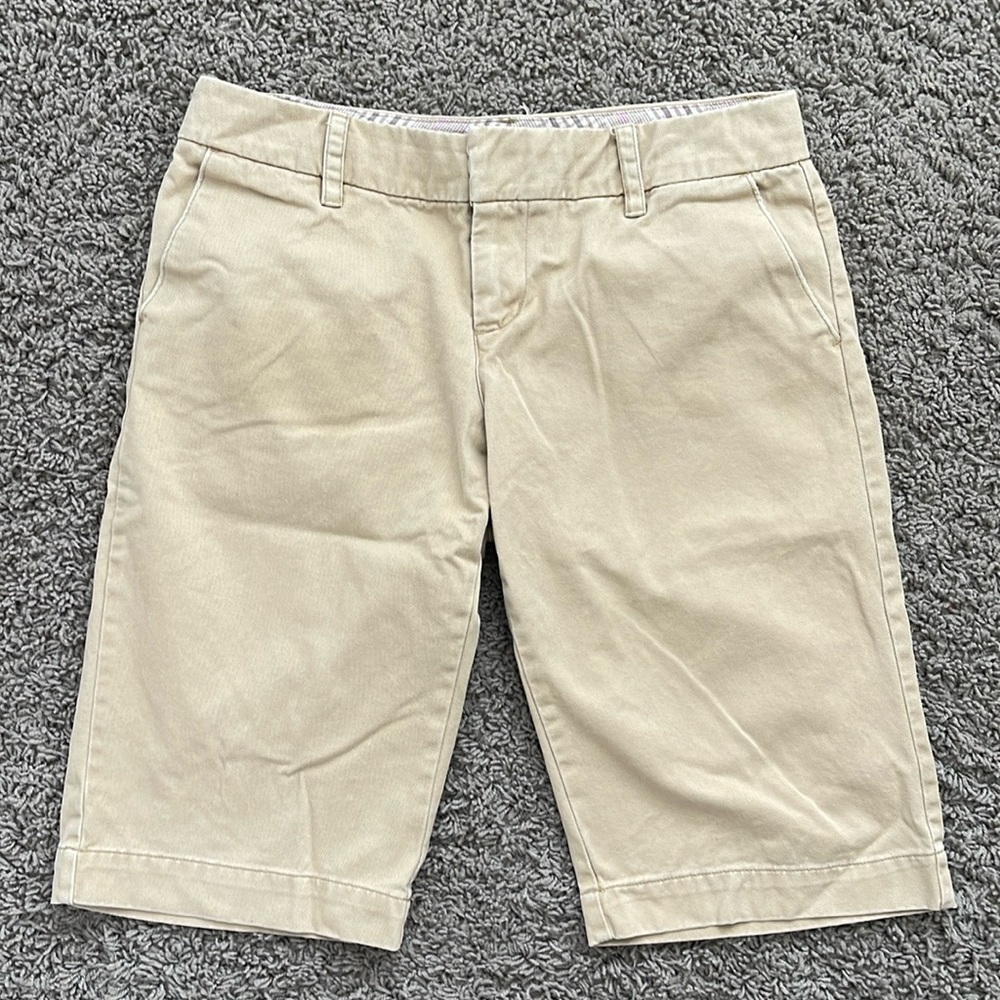 American Eagle Khaki Bermuda Shorts Women’s Size 4
